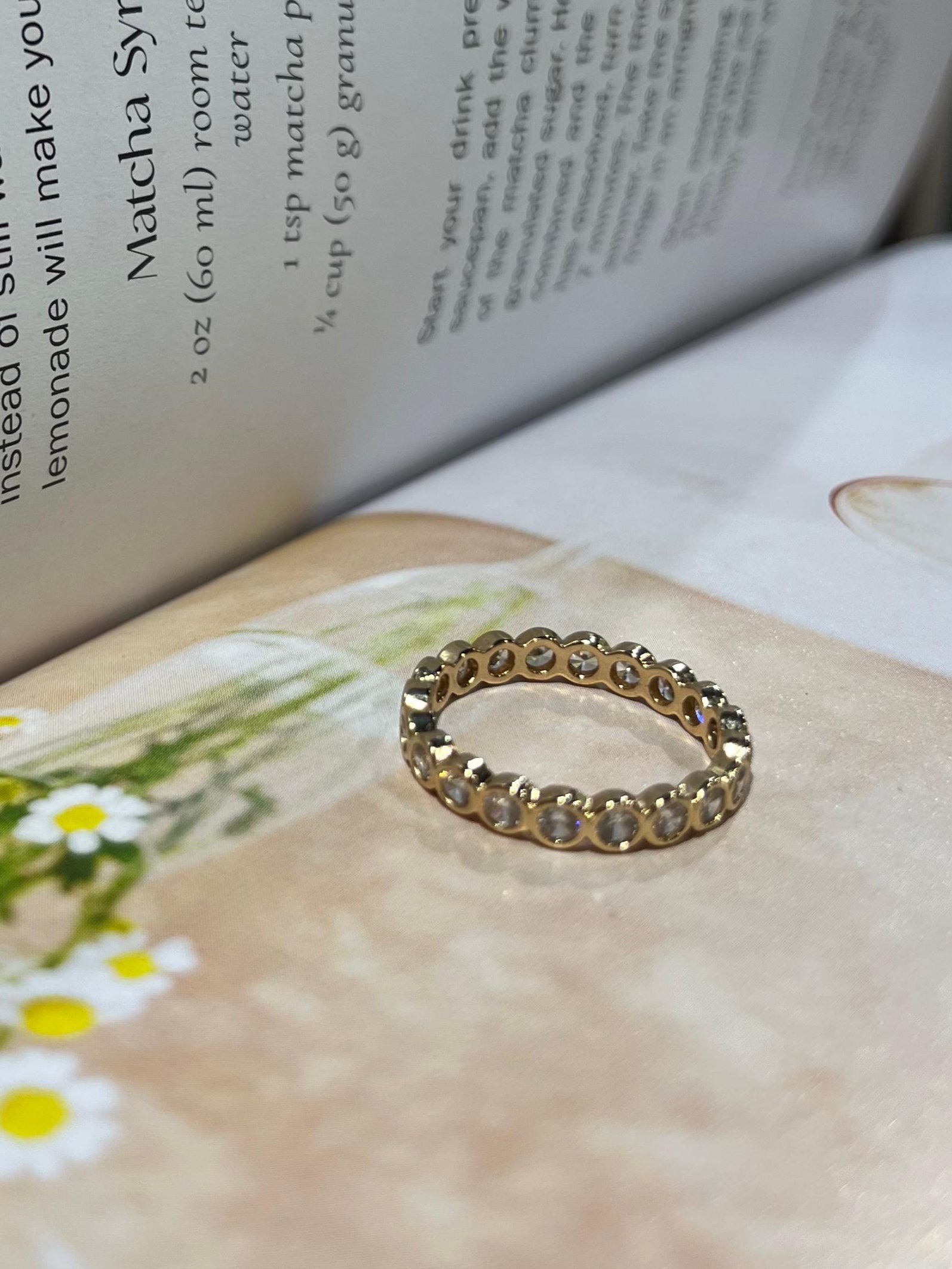 Anillo Dorado Linda